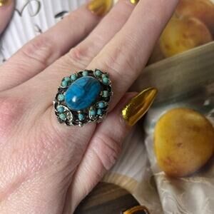 Vintage Silver Tone and Blue Stone Cocktail Ring
